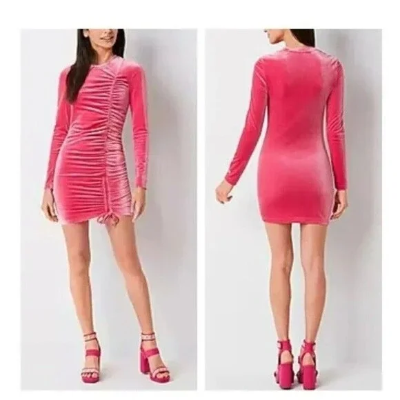 Juicy Couture Long Sleeve Valentines Velour Bodycon Pink Dress size 3x 3xl Plus - Picture 1 of 8